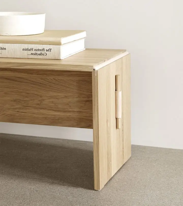 Plint takt - coffee table side