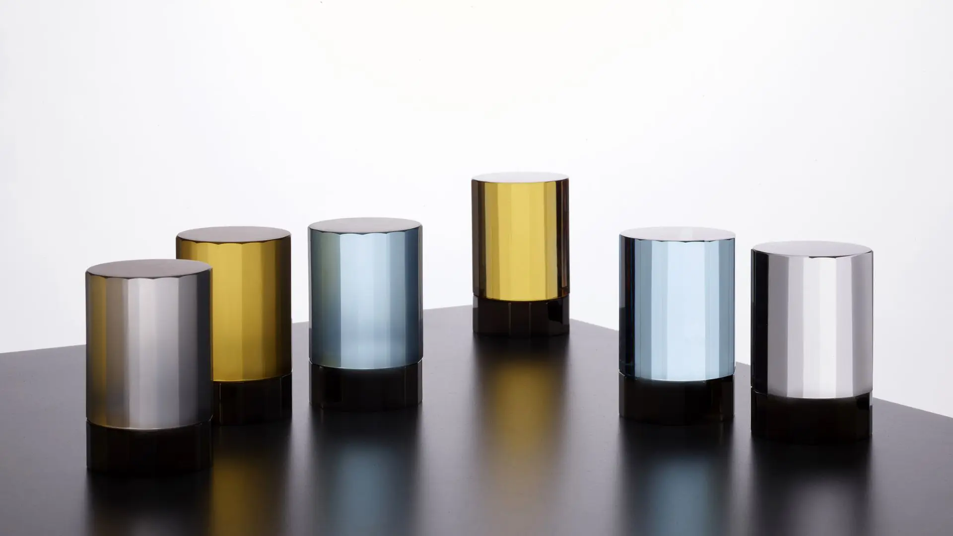 Venezia series by Matteo Thun and Antonio Rodriquez for Fantini _ Venezia Multi faceted glass _ ph Walter Zerla - cover